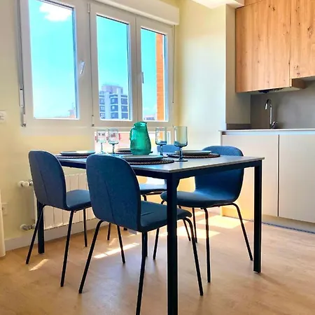 Playa Centro, Nuevo, 5 Huéspedes Vut-3622-as *